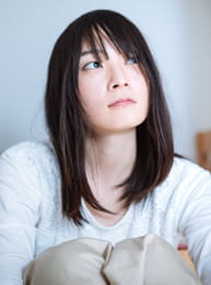 ＜20代女性＞ 女性